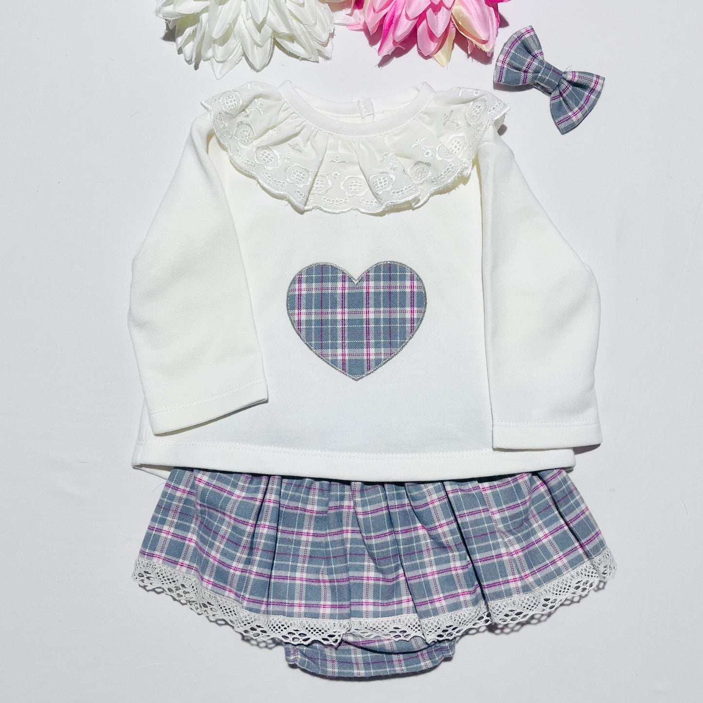 Conjunto de bebé composto por 3 peças