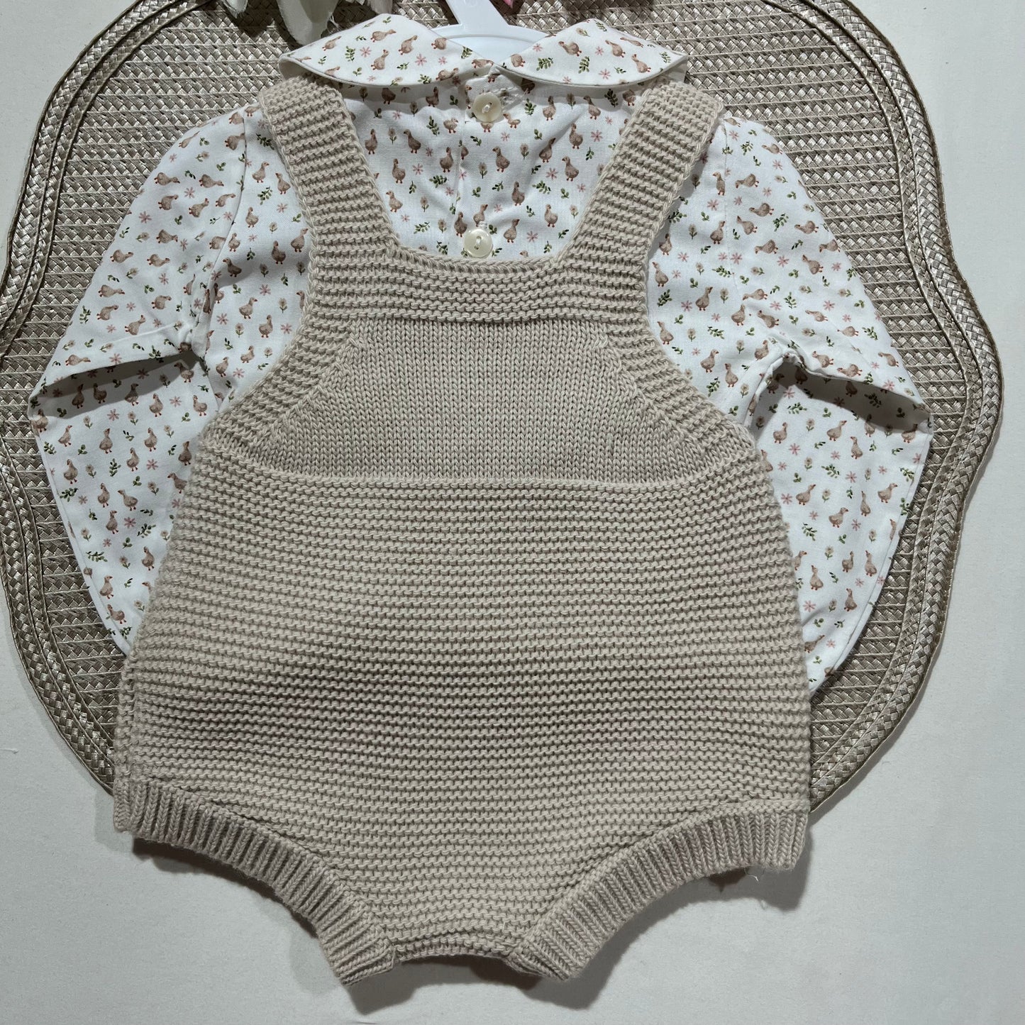 Conjunto Love - Fofo de malha e camisa algodão para bebé - 1 aos 6M - Areia