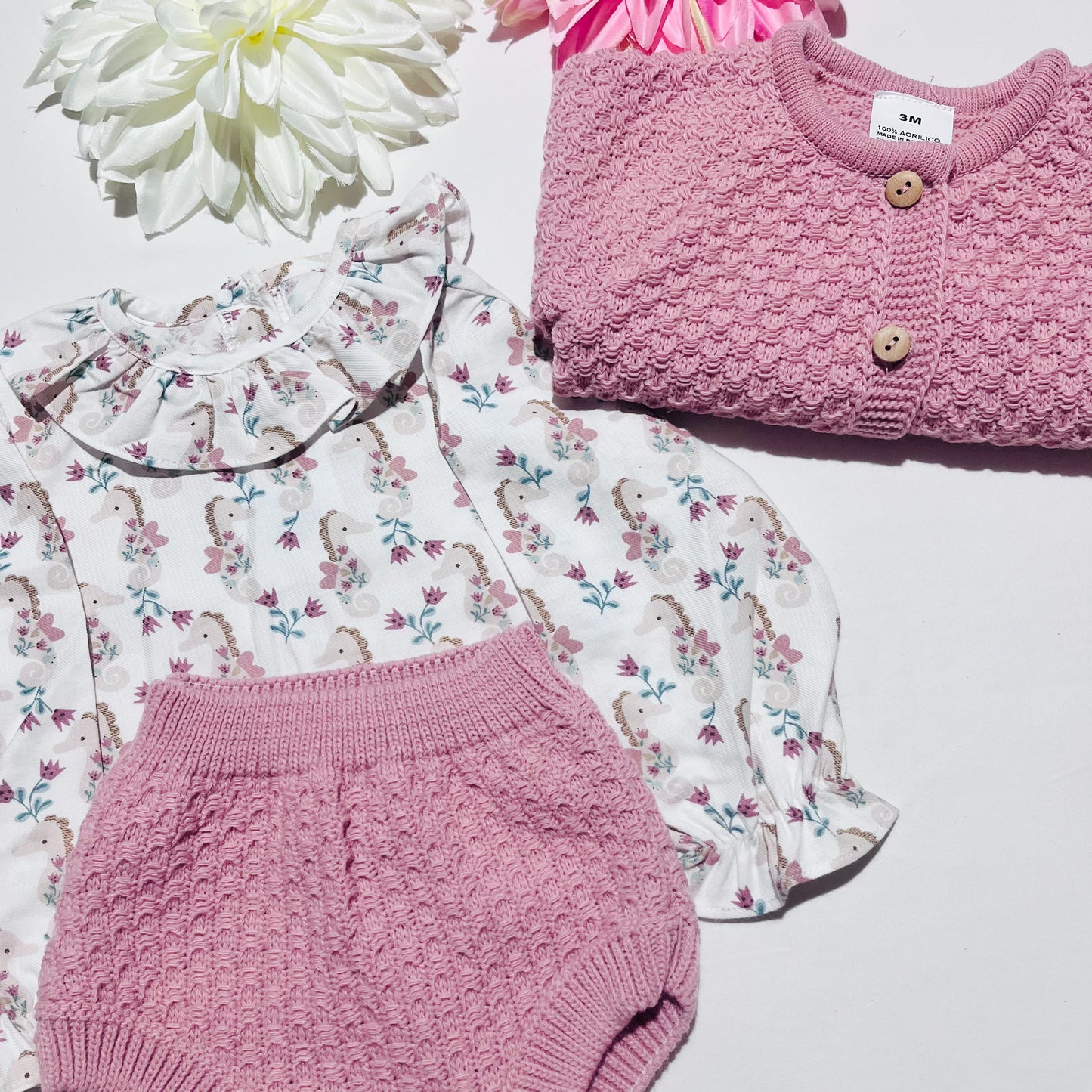 Conjunto Ariela em malha para bebé 3 peças