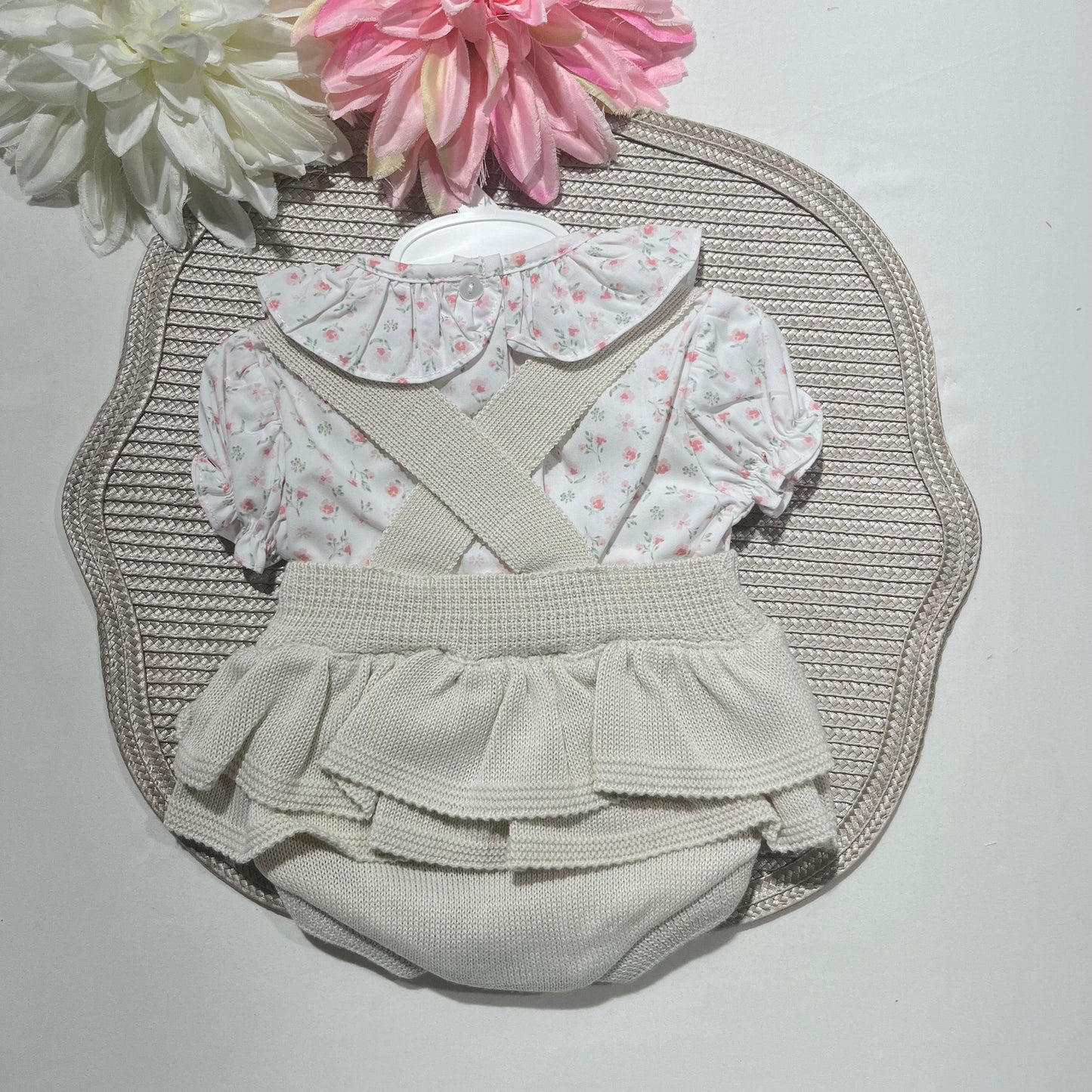 Conjunto Flor - Fofo e camisa - 0 aos 12M - Areia
