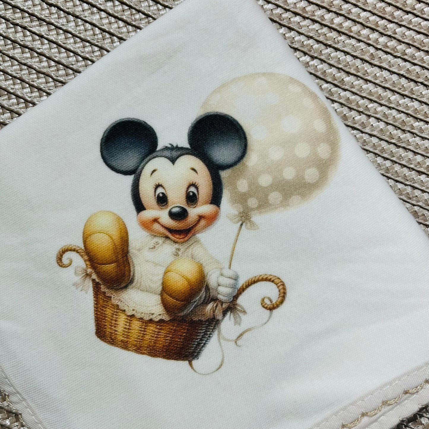 Fralda em algodão Mickey no balão