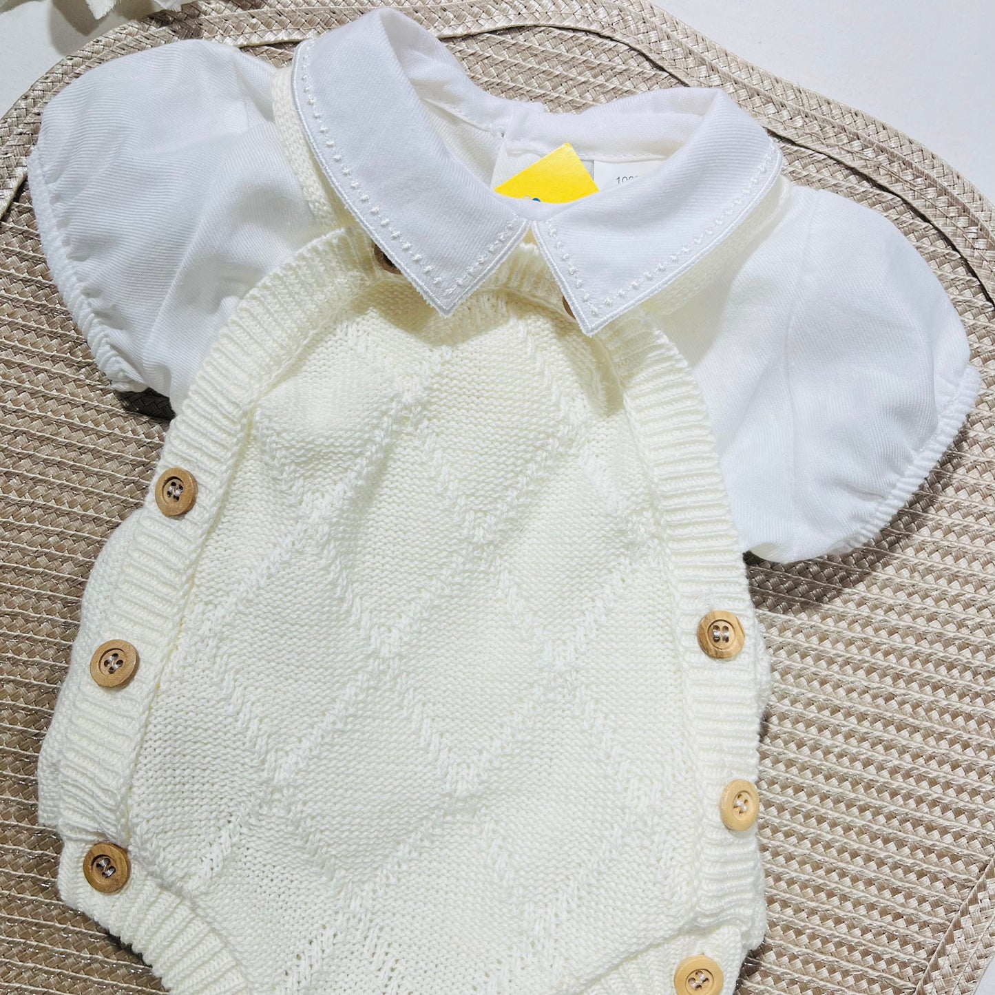 Conjunto de bebé em malha - Fofo e camisa em algodão