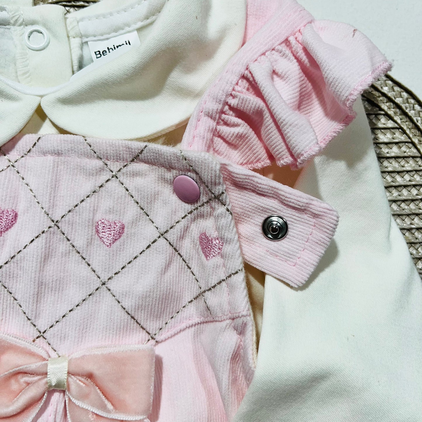 Conjunto jardineira e camisa para bebé - 3, 6 e 12M - Amor