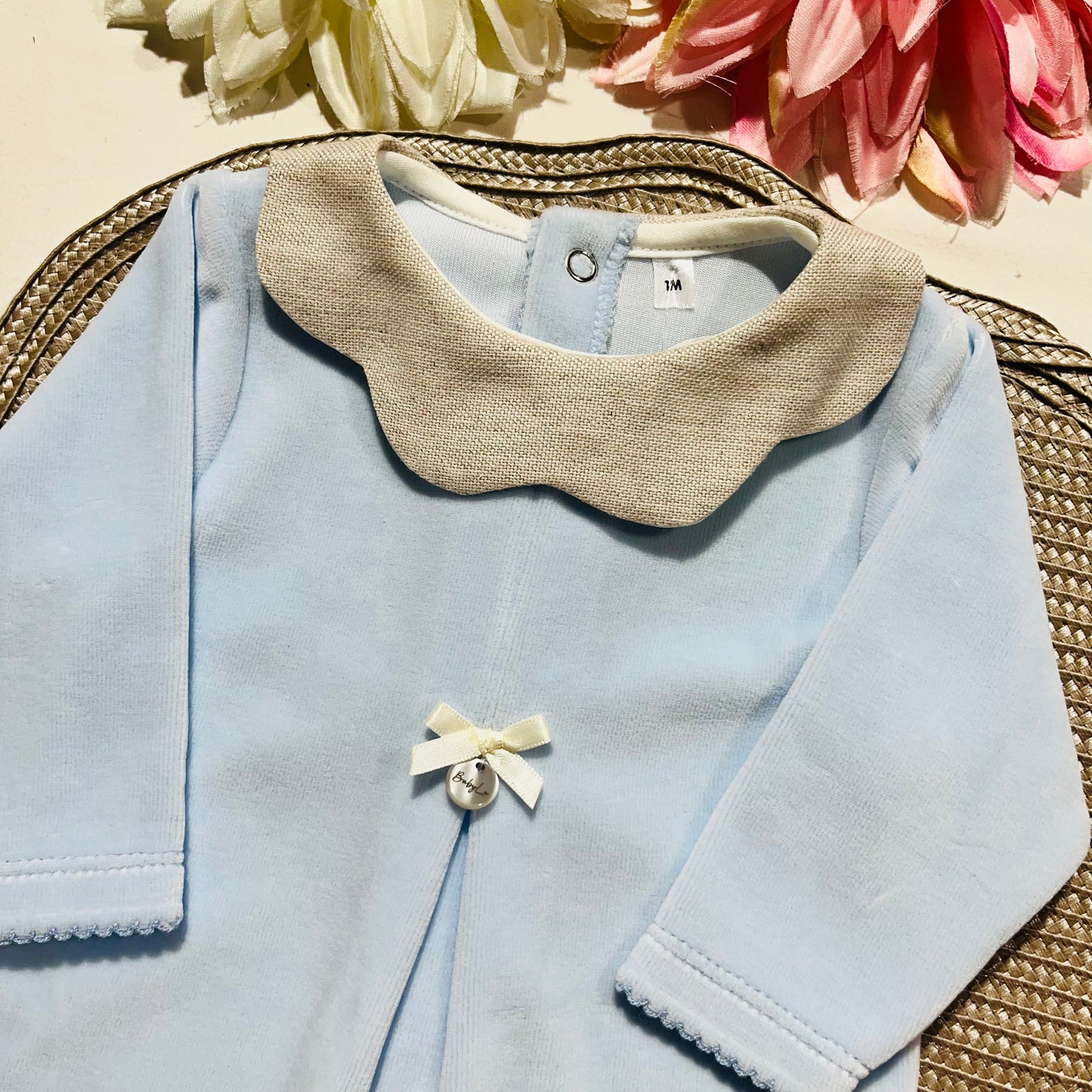 Babygrow em veludo  - Gola em Linho