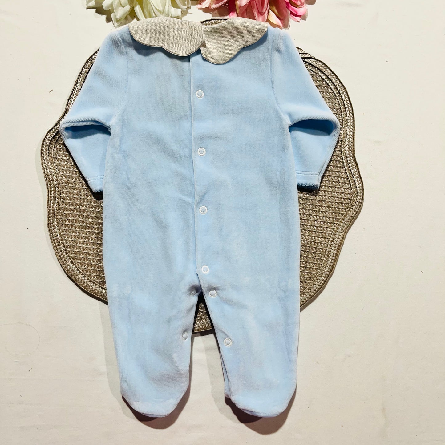 Babygrow em veludo  - Gola em Linho