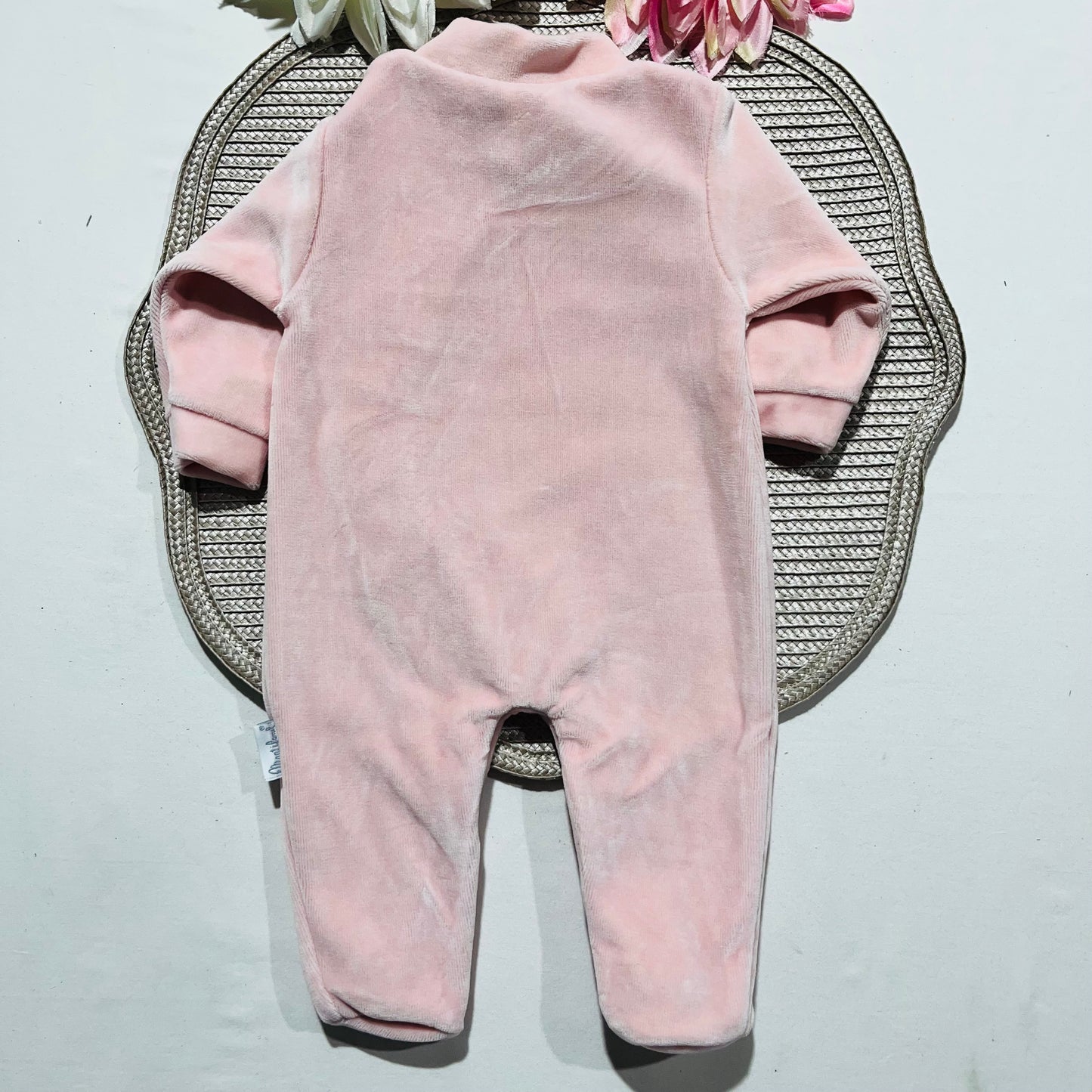 Babygrow Marieta para bebé em veludo