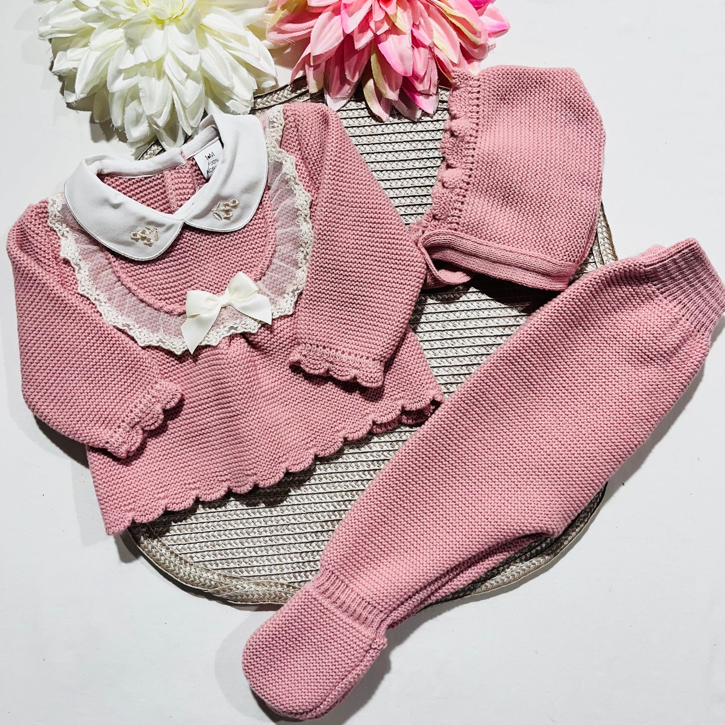 Conjunto saida de maternidade Encanto em malha para bebé - Rosa velho