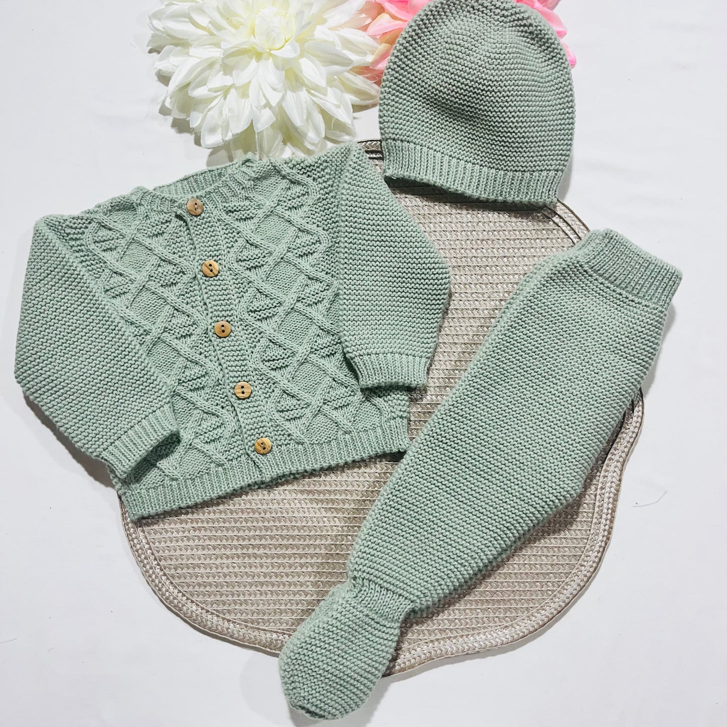 Conjunto de malha para bebé - 3 peças -1/3M e 3/6M - Verde seco