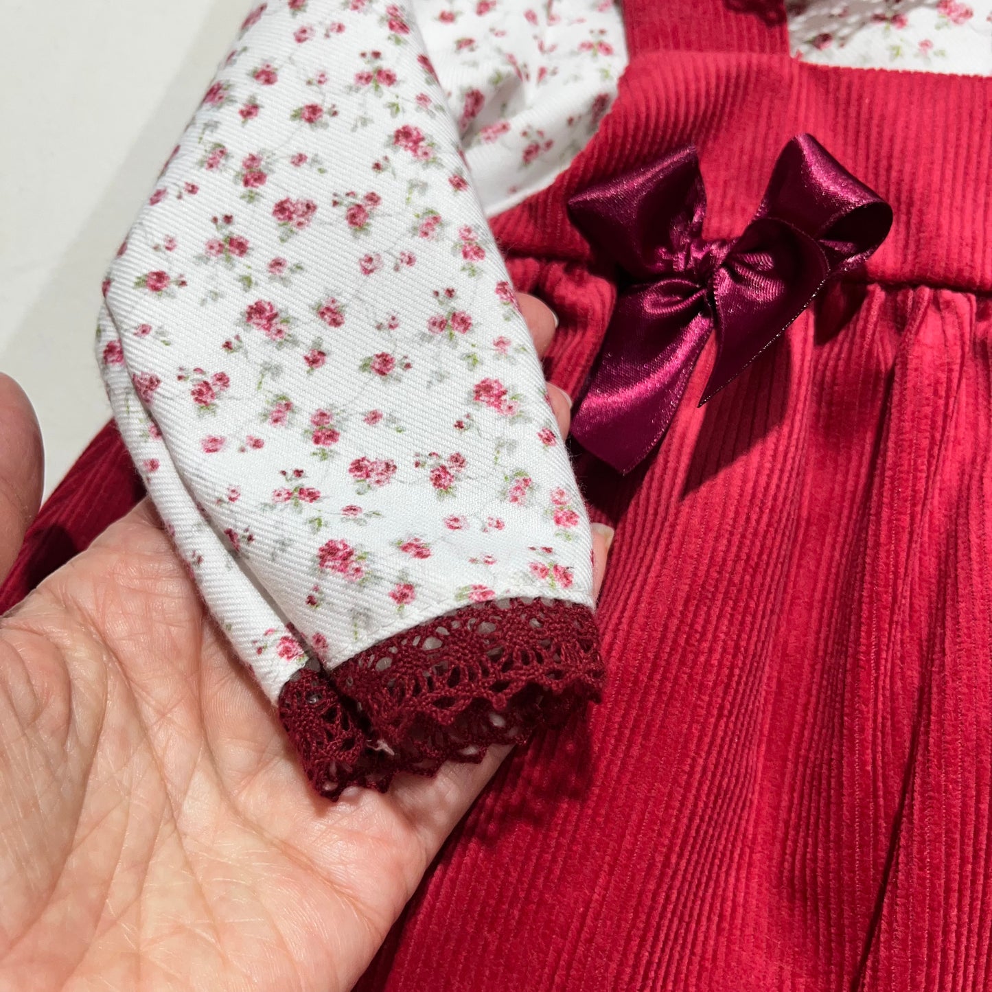 Vestido Aurora  para bebé - Vermelho - 6 e 12M