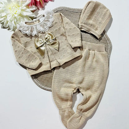 Conjunto de bebé, camisola, calça e touca - 100% algodão - Areia