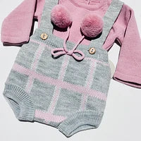 Conjunto de bebé em malha xadrez - camisa e calção