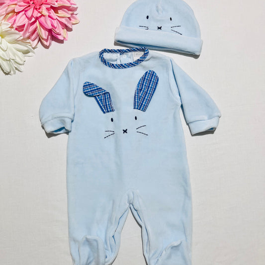 Conjunto Babygrow e Gorro e veludo  recém-nascido