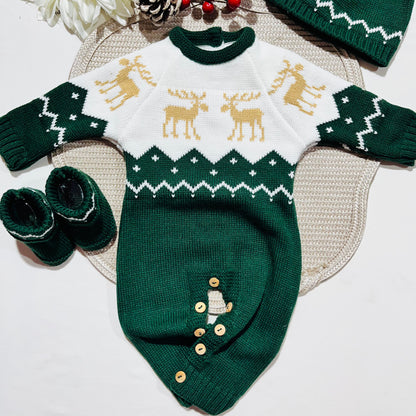 Conjunto bebé - Macacão, botas e gorro de malha