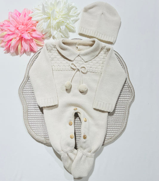 Conjunto Macacão e gorro para bebé - 0/2M - Areia