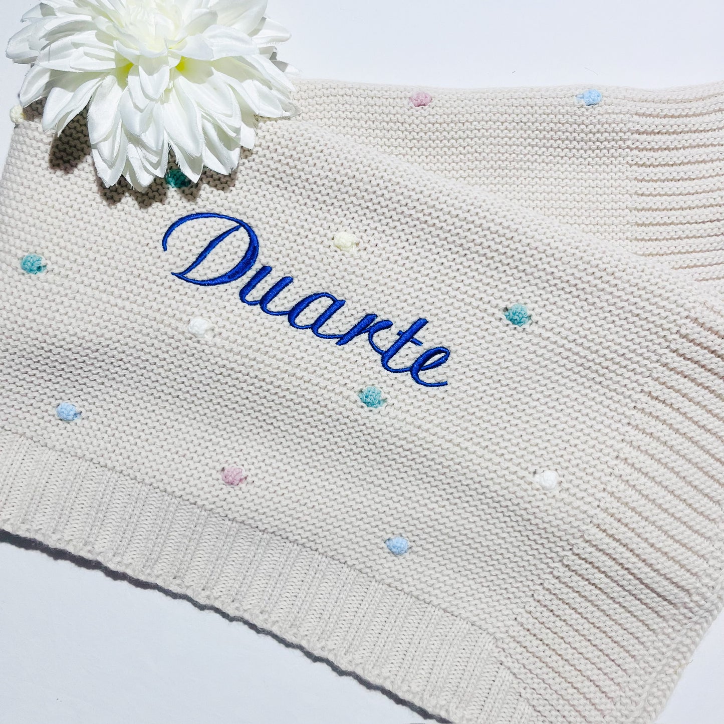 Manta pompom de bebé em malha - Várias cores - Com ou Sem personalização