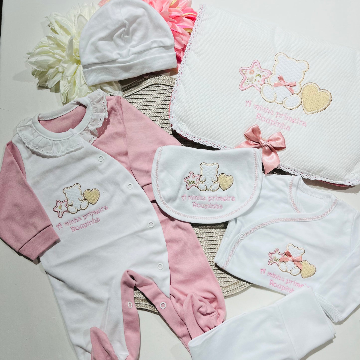 Primeira roupinha em algodão para recém-nascido - Rosa velho- Urso