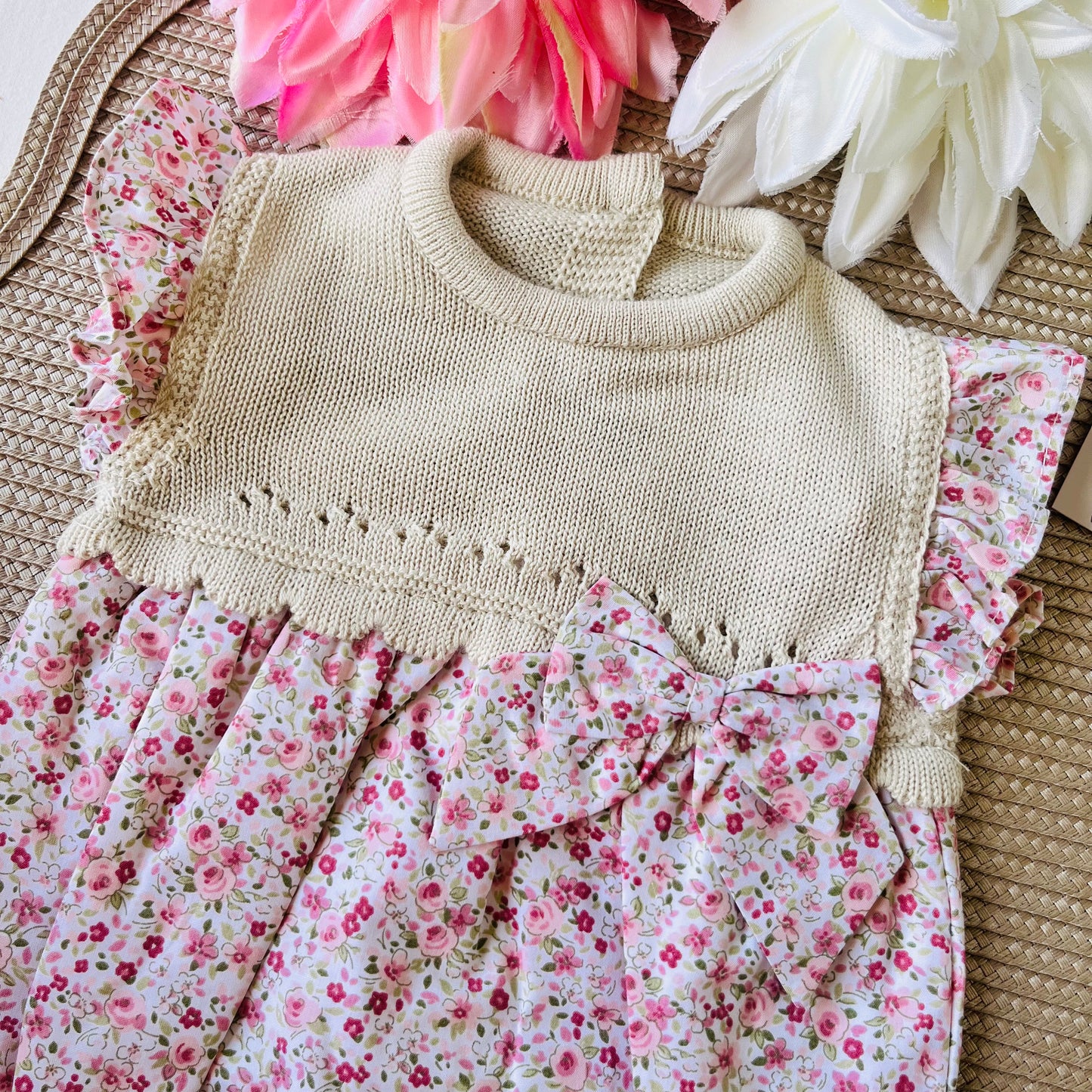 Conjunto Flor  para bebé - Areia