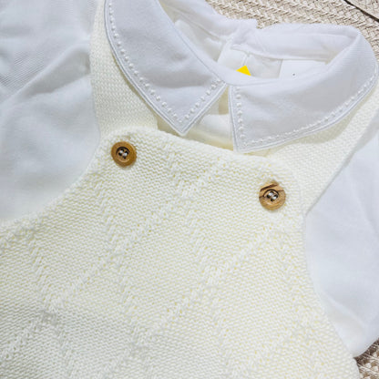 Conjunto de bebé em malha - Jardineira e camisa em algodão