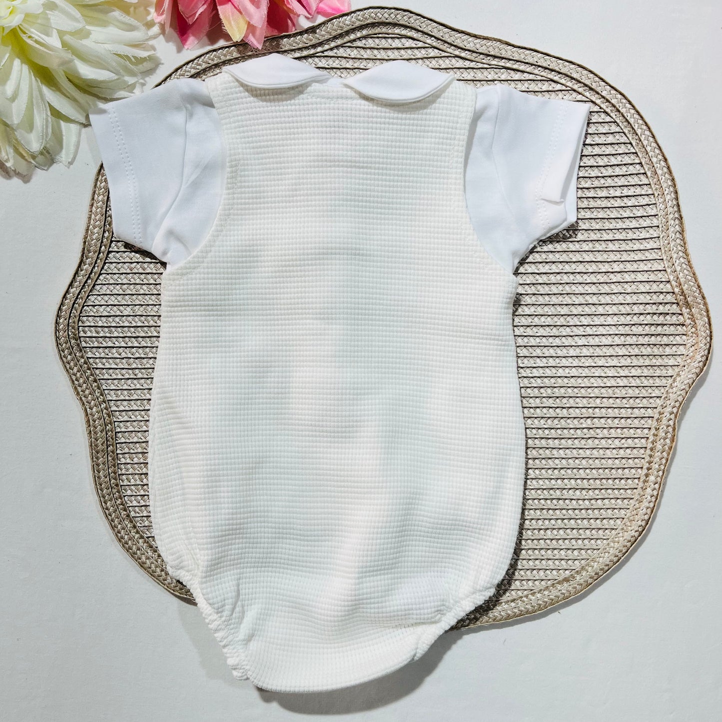 Conjunto saída de maternidade para bebé - Fofo e camisa em pérola  - Pintinhas