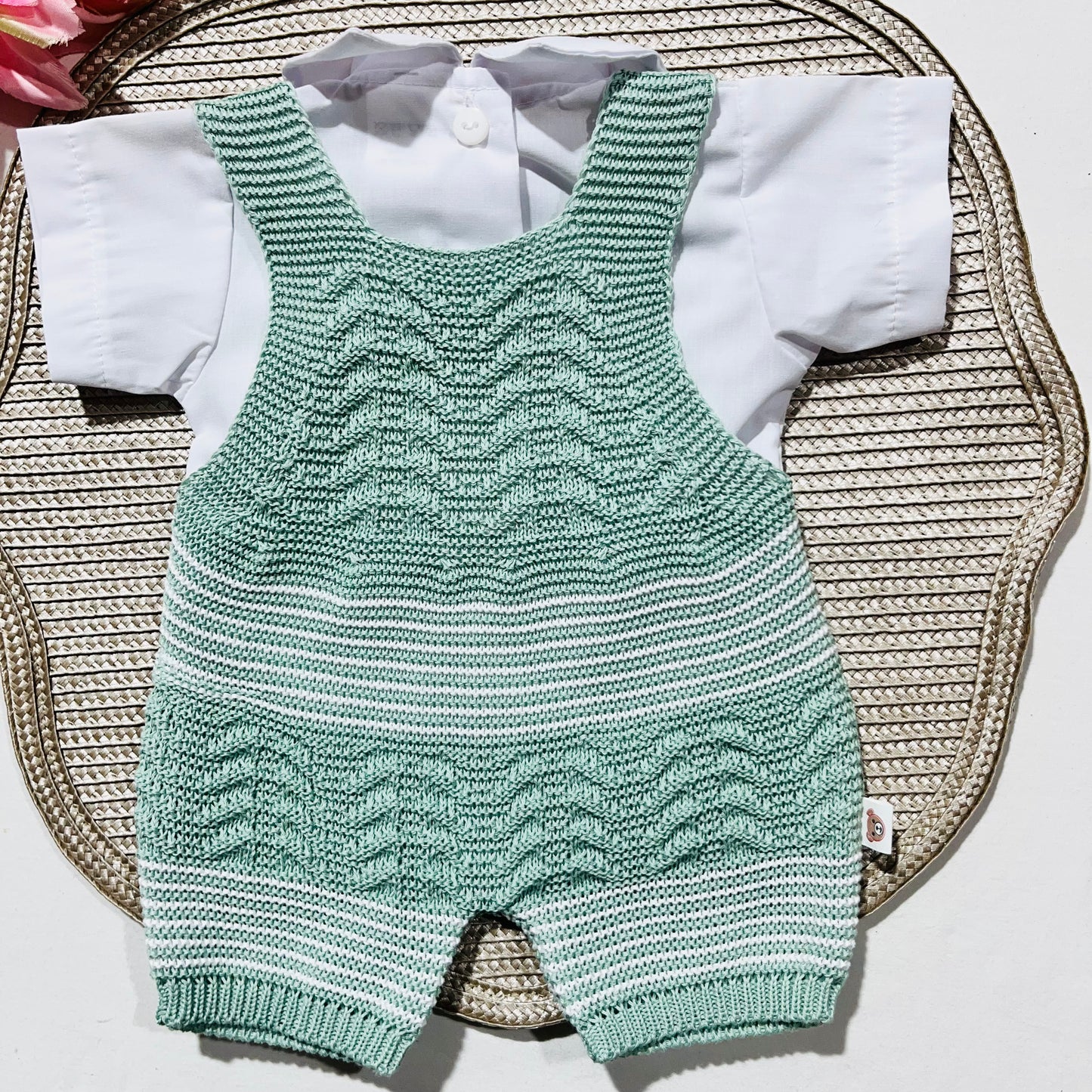 Conjunto saída de maternidade para bebé - Conjunto de Malha para Bebé - Macacão e camisa em Verde seco