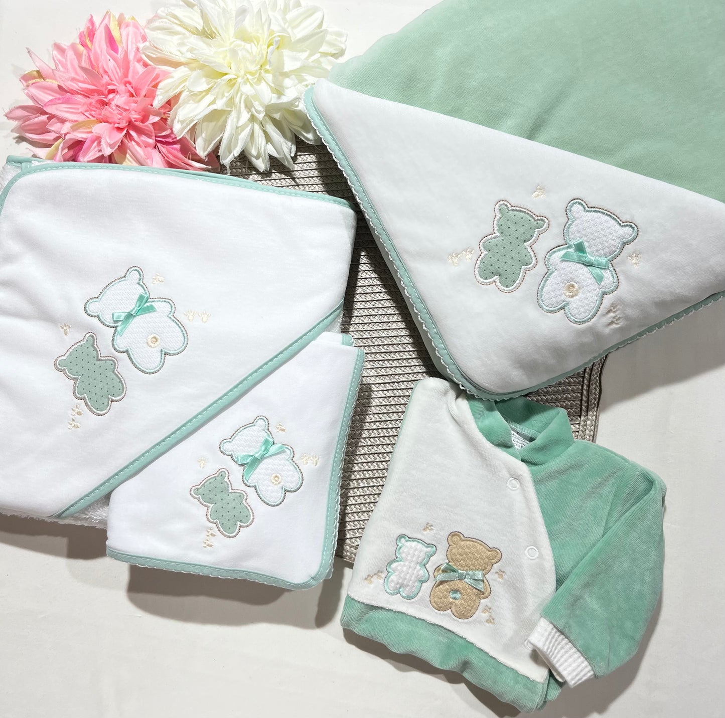 Kit para recém-nascido - 2 Ursos - 1 mês