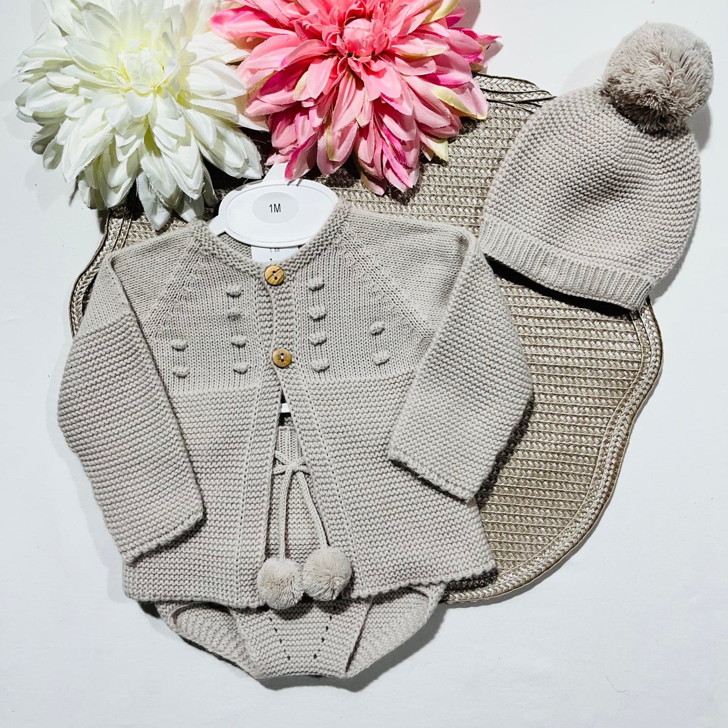 Conjunto saída de maternidade para bebé - Casaco, tapa-fraldas e gorro - Areia