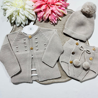 Conjunto saída de maternidade para bebé - Casaco, tapa-fraldas e gorro - Areia
