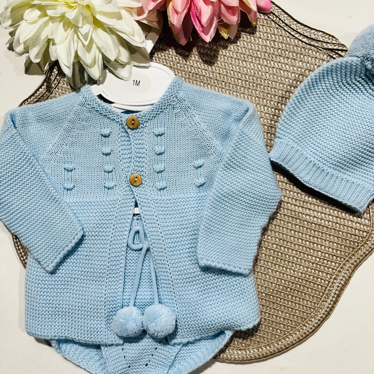 Conjunto saída de maternidade para bebé - Casaco, tapa-fraldas e gorro - Azul