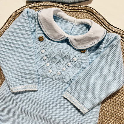 Conjunto saída de maternidade para bebé - Fofo, camisola e gorro em malha