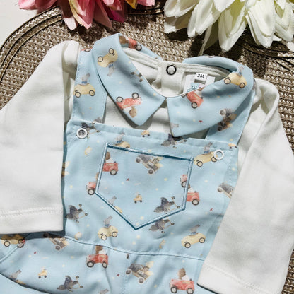 Conjunto de jardineira e camisola para bebé - carrinhos
