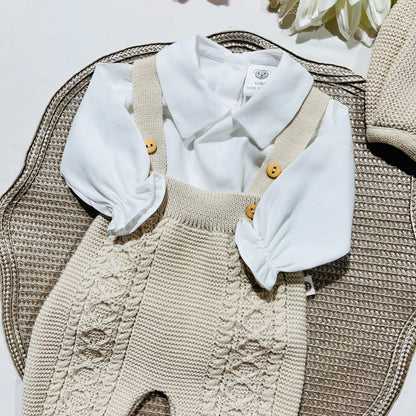 Conjunto jardineira,  camisa  e gorro para bebé - 1/3M - Areia