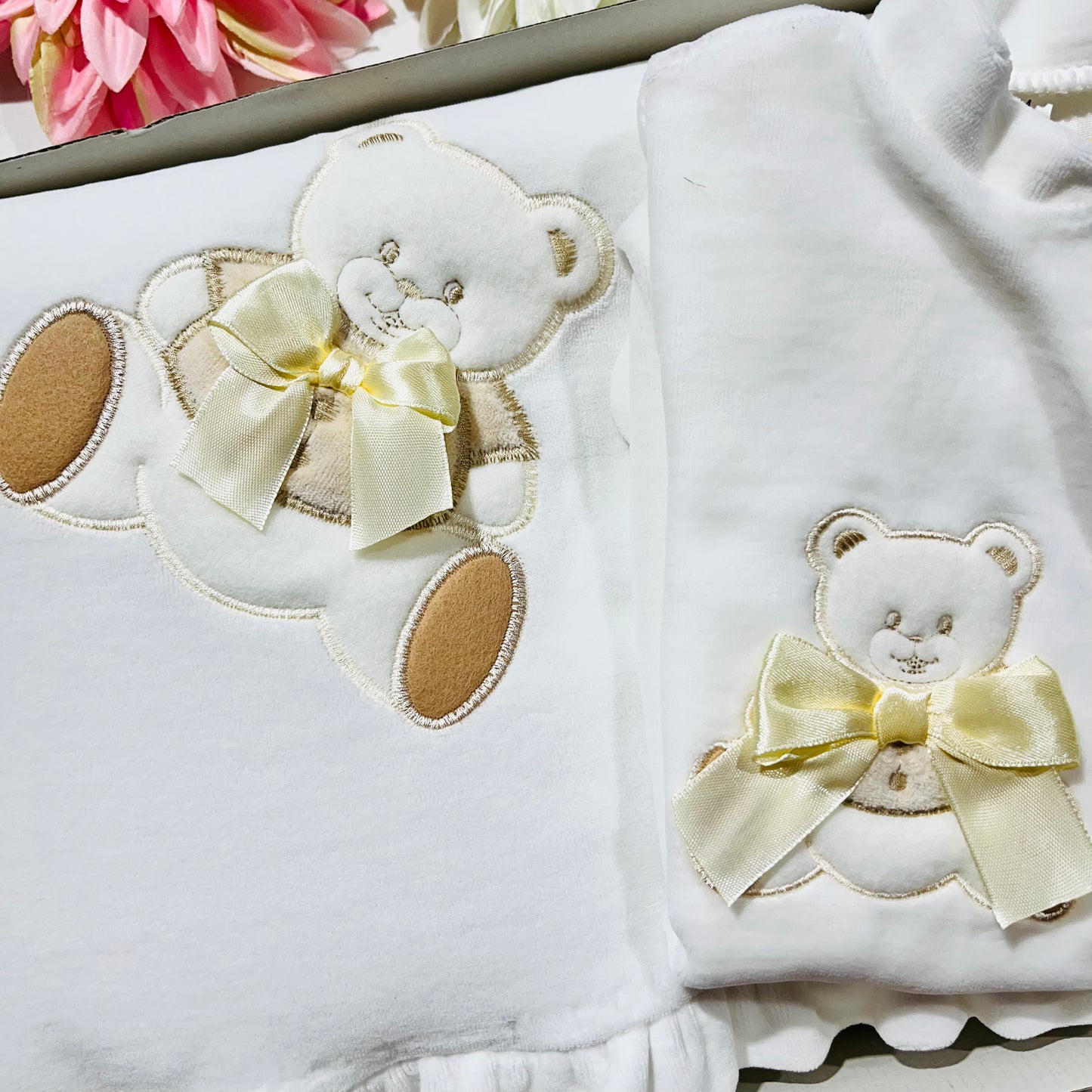 Conjunto em veludo - Manta + Babygrow - 1M - Pérola