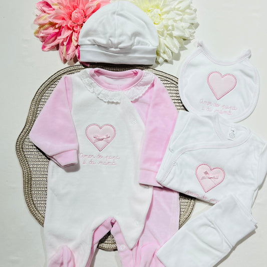Conjunto primeira roupinha recém nascido  em Veludo - Amor