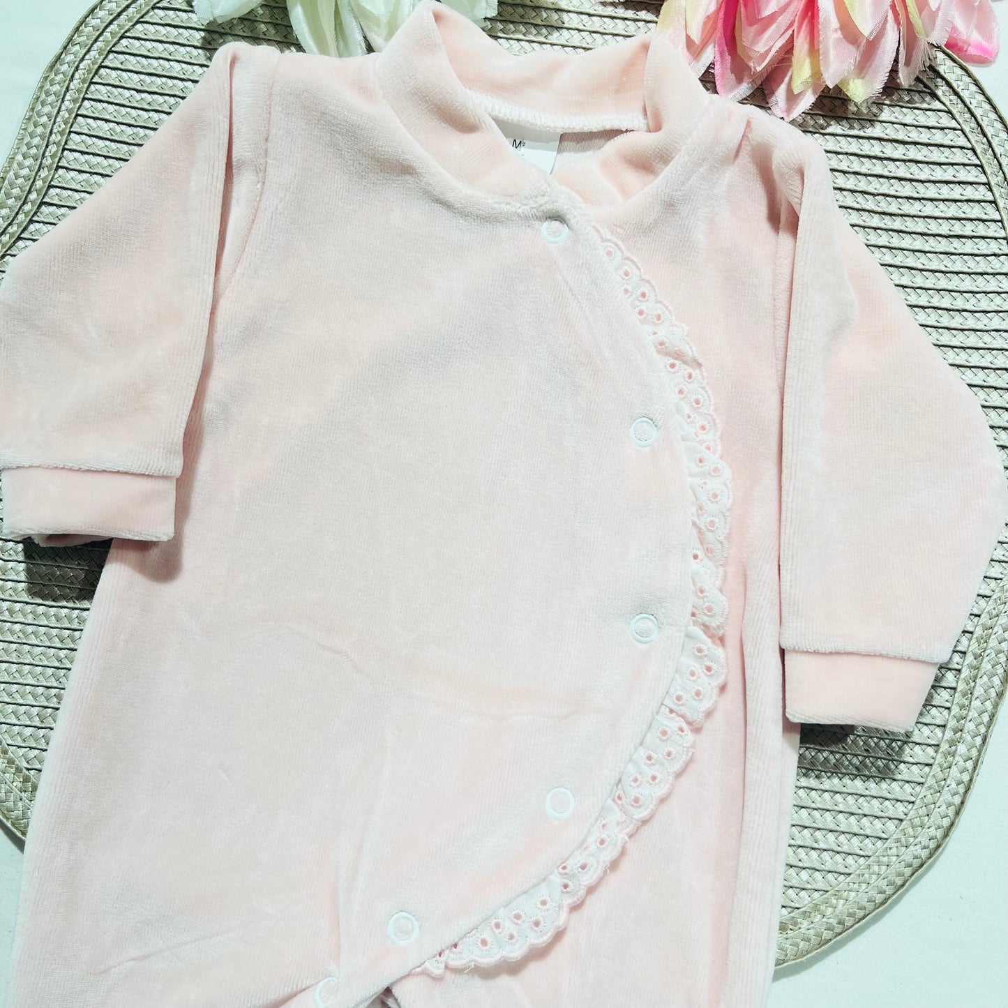 Babygrow Marieta para bebé em veludo