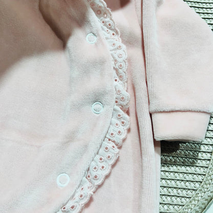 Babygrow Marieta para bebé em veludo