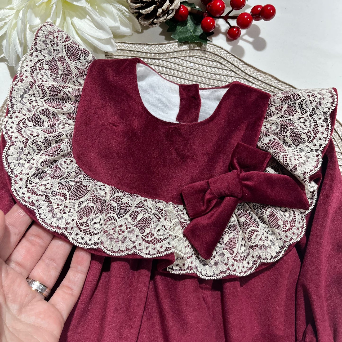 Vestido Sara  em veludo para bebé - PREMIUM - 6 e 12M - Bordou