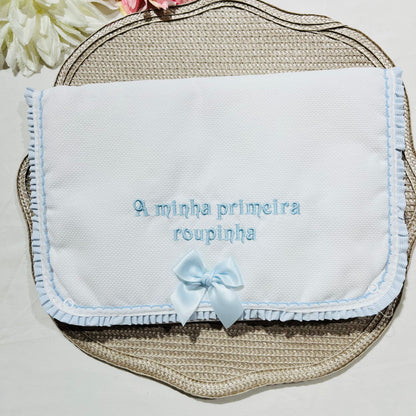 Primeira roupinha em veludo para recém-nascido - Azul bebé