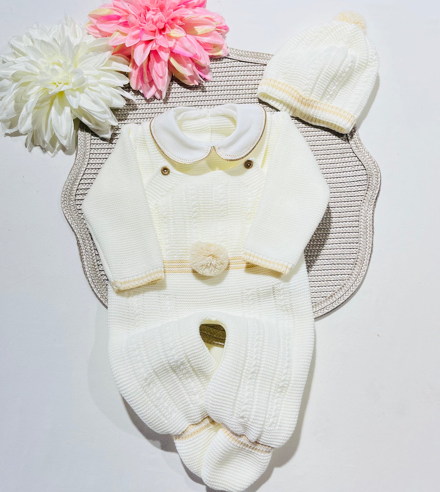 Conjunto Pompom de malha  para bebé - Pérola - 0/2M