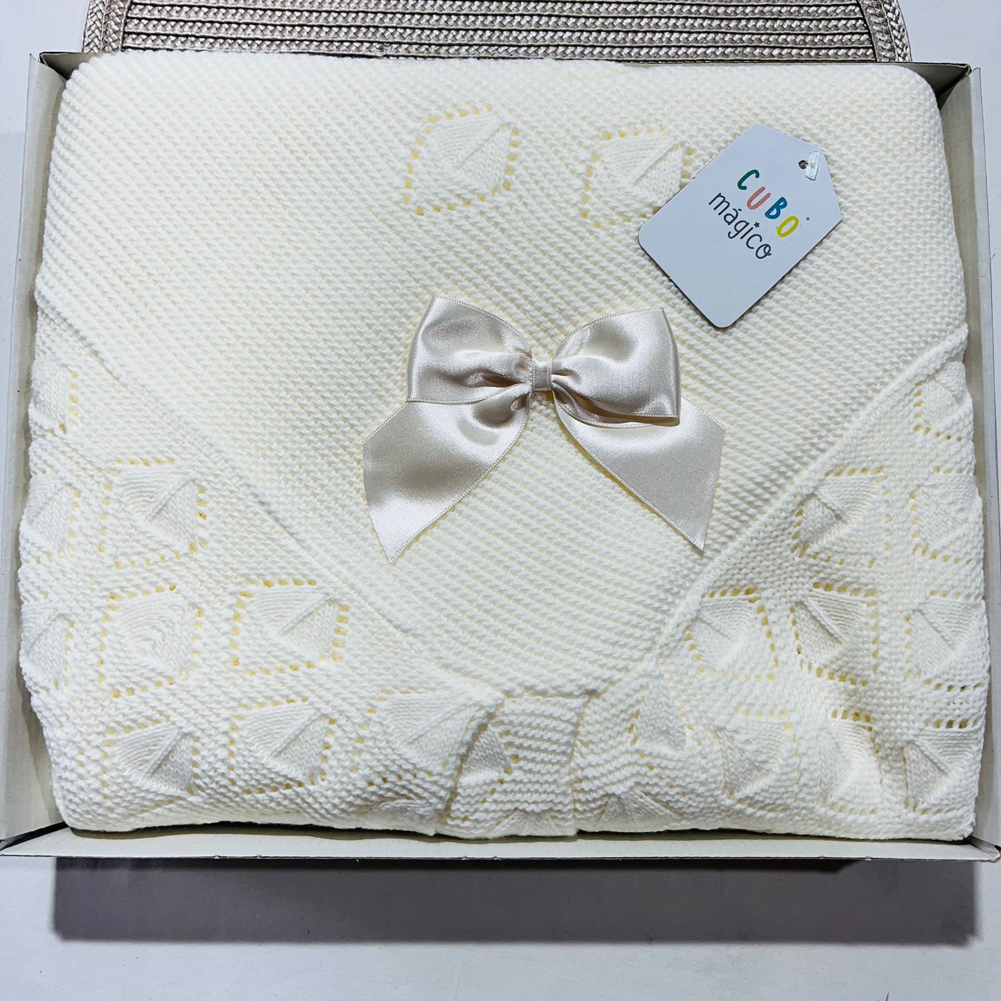 Xaile de bebé em malha - Várias cores