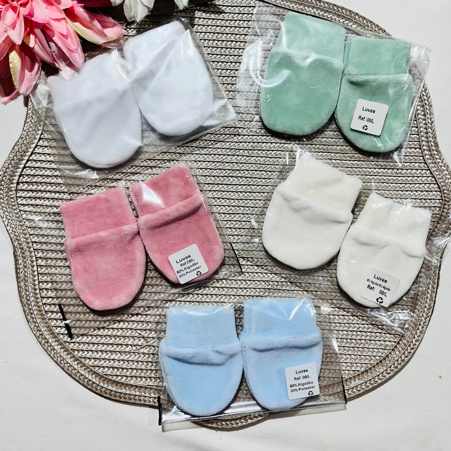 Luvas em veludo para bebé