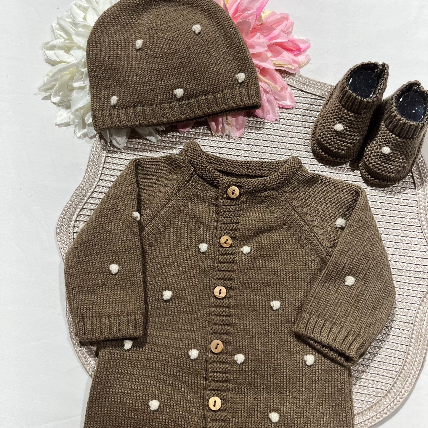 Conjunto Pompom colorido para bebé - 1/3 e 3/6M - Chocolate