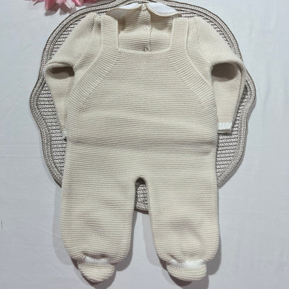Conjunto Camélia para bebés-  1/3M