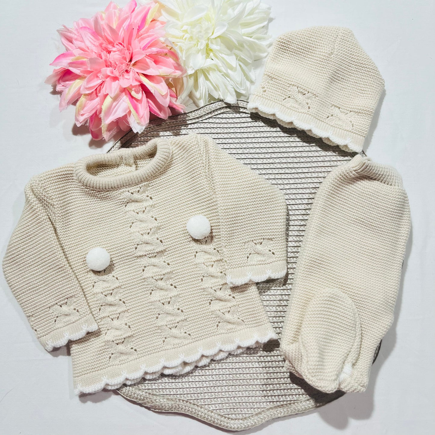 Conjunto Pompons para bebé - 1/3M - Areia