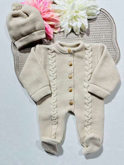Conjunto macacão e gorro para bebé - 1M - Areia