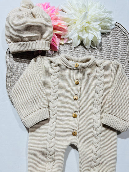Conjunto macacão e gorro para bebé - 1M - Areia
