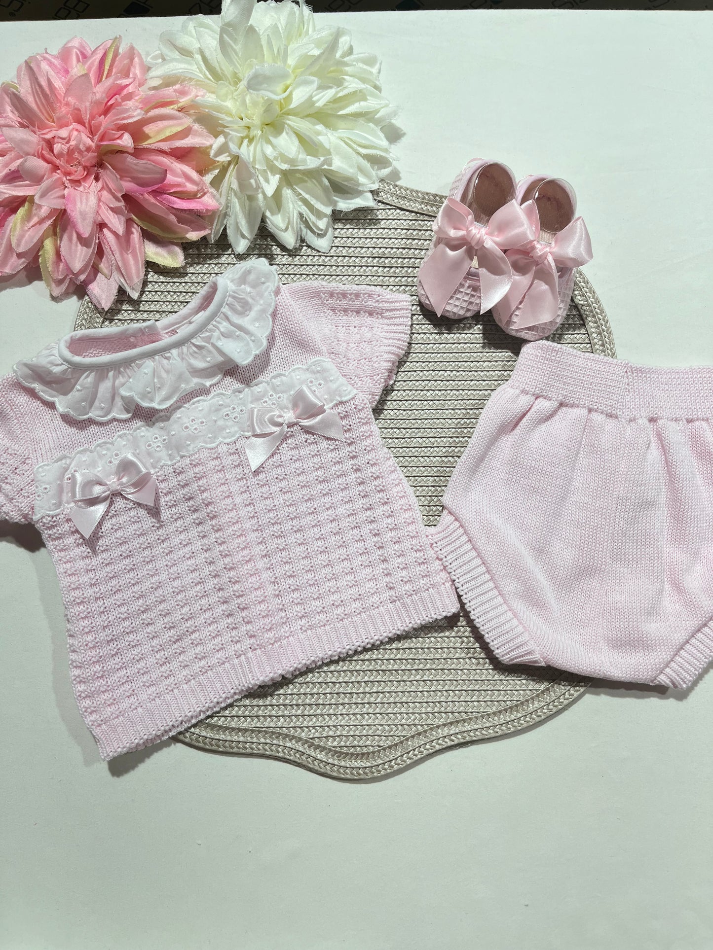 Conjunto Doce encanto para bebé -  Conjunto e sapatinhos - 1/3M