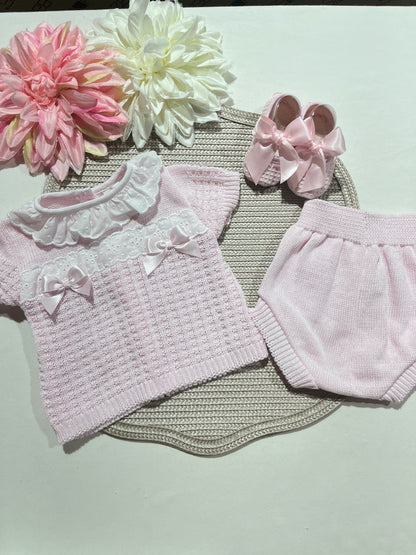 Conjunto Doce encanto para bebé -  Conjunto e sapatinhos - 1/3M